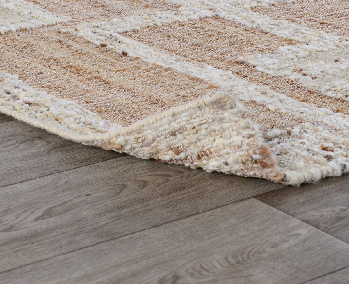 Muda Natural Ivory 8x10 Rug