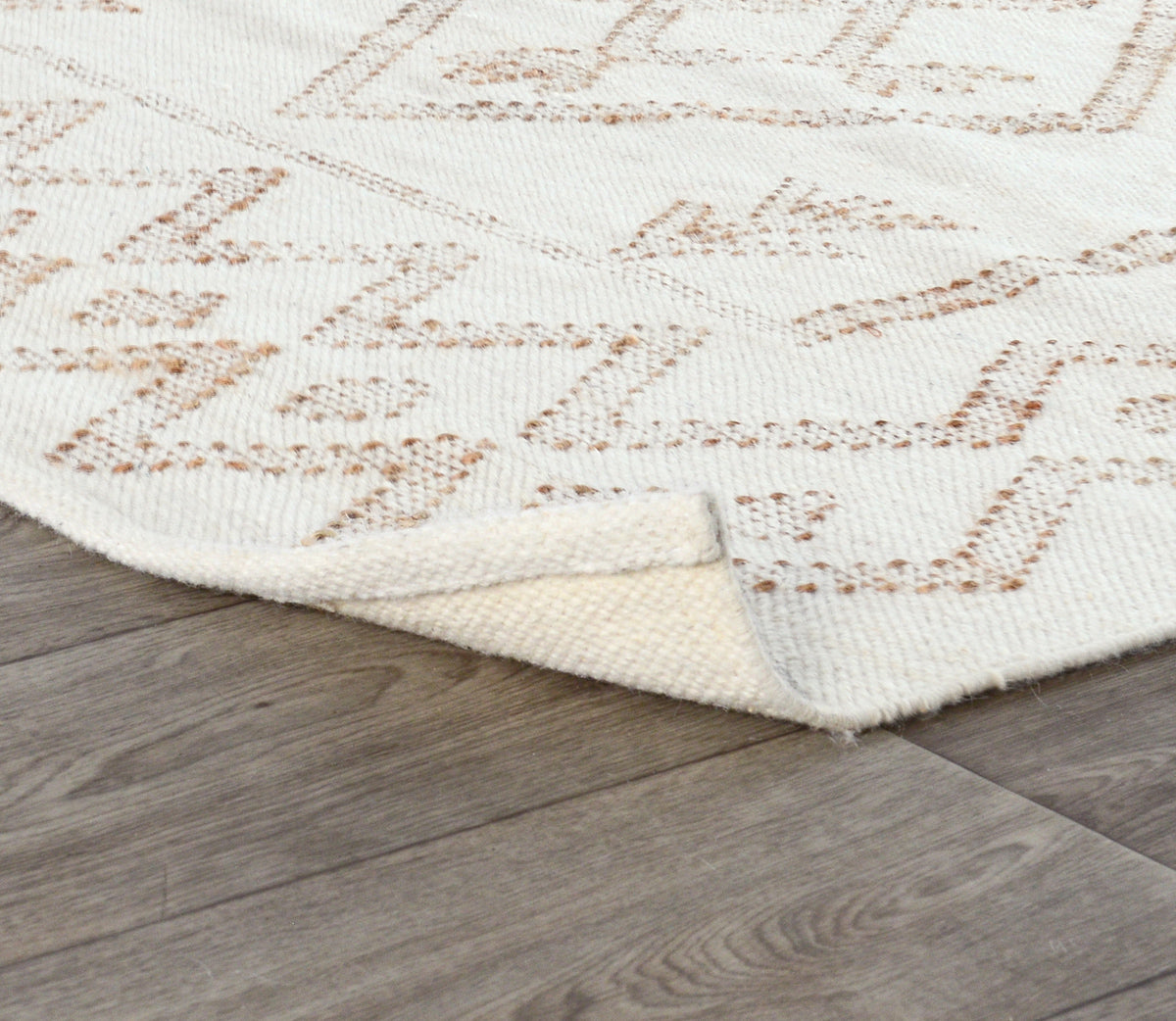 Lagos Ivory Natural 5x8 Rug