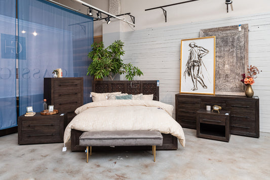 Magdalena 9 Drawer Dresser